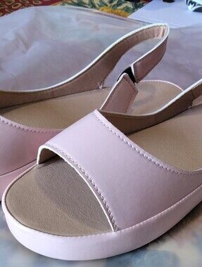 Women’s Blush Pink Slingback Comfort Clog Sandals
